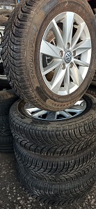 Uren's Product Image