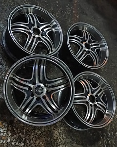 Uren's Product Image